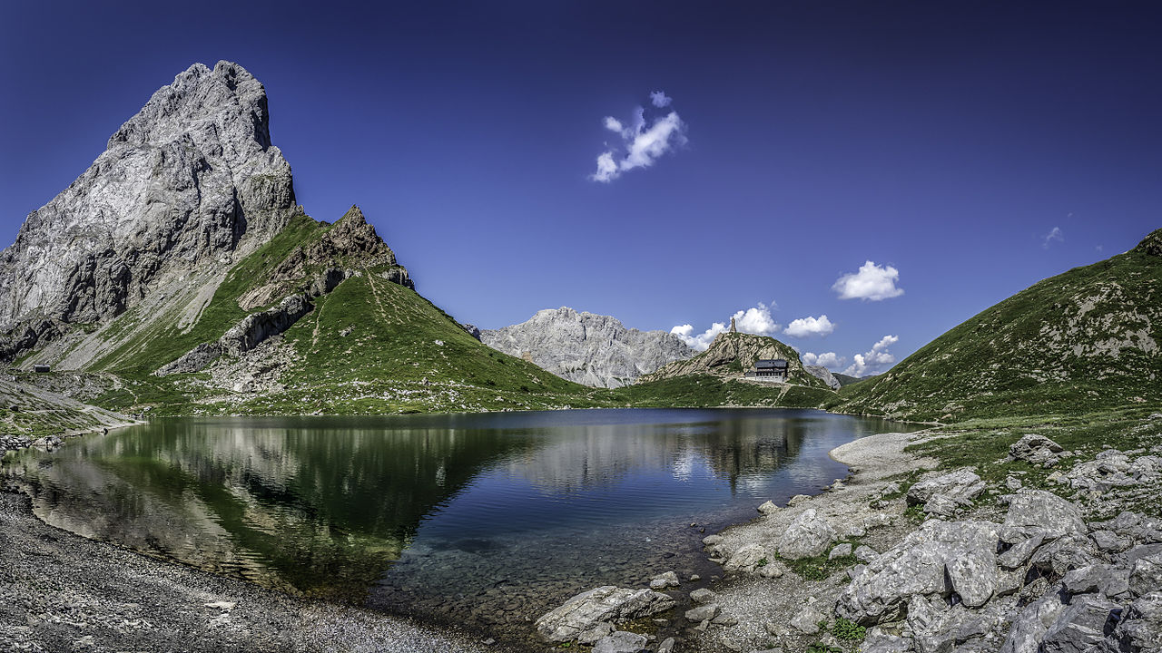 1280px-wolayersee.jpg