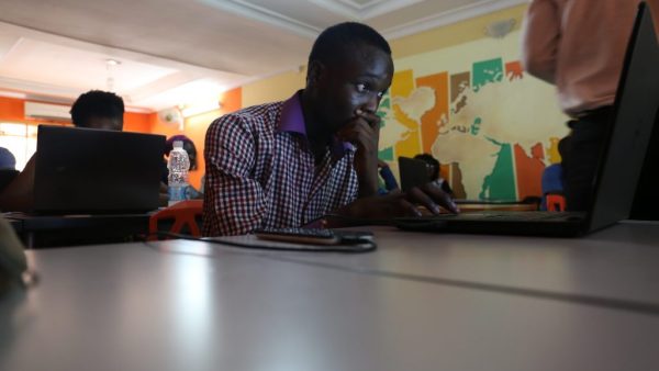 Marv edits Wikipedia at a WikiDemocracy Event in Lagos, Nigeria