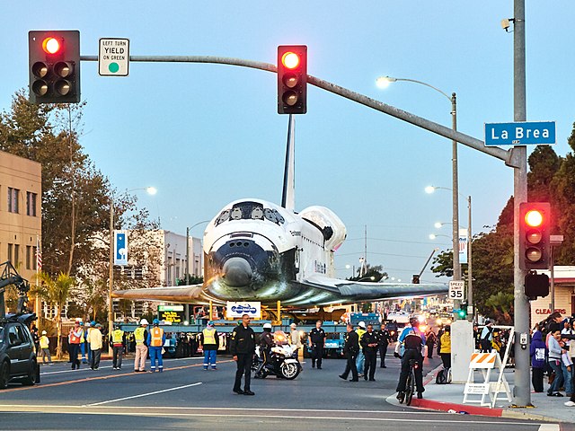 Pedro Szekely from Los Angeles, USA - Space Shuttle Endeavor